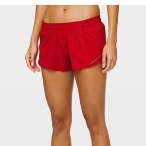 Lululemon Hotty Hot Shorts 2.5” Size 4
